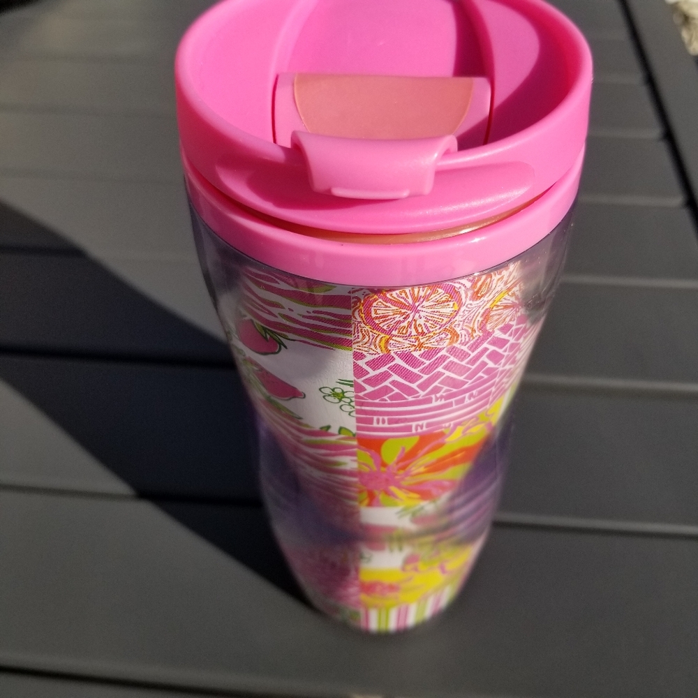 Lily Pulizer travel mug